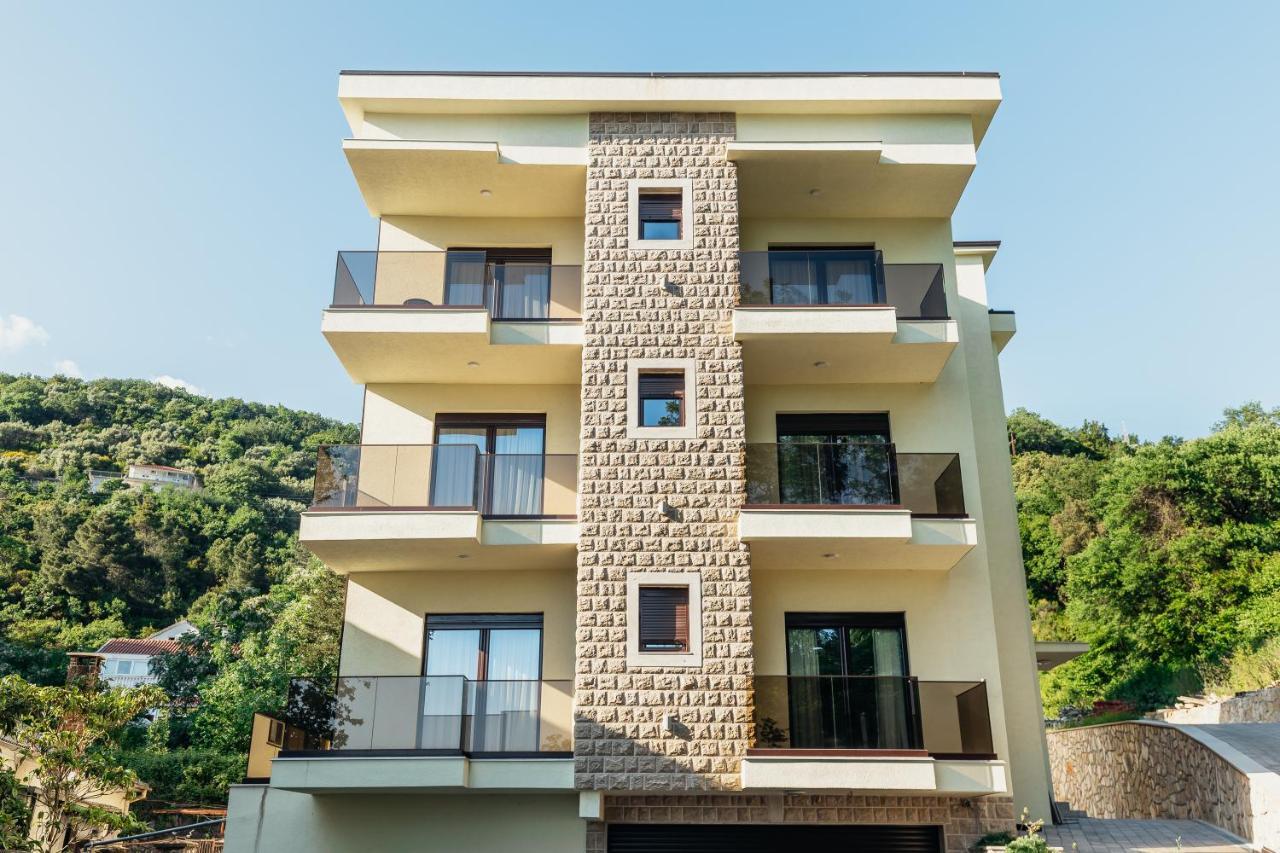 Green Valley Apartments Herceg Novi Exterior photo